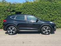 Hyundai TUCSON 2.0 CRDi Premium SE SUV 5dr Diesel Manual 4WD Euro 6 (136 ps) 4