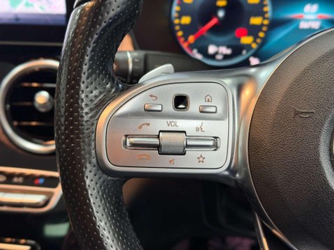 Mercedes-Benz C Class 2.0 C300d AMG Line (Premium Plus) Saloon 4dr Diesel G-Tronic+ Euro 6 (s/s) 27