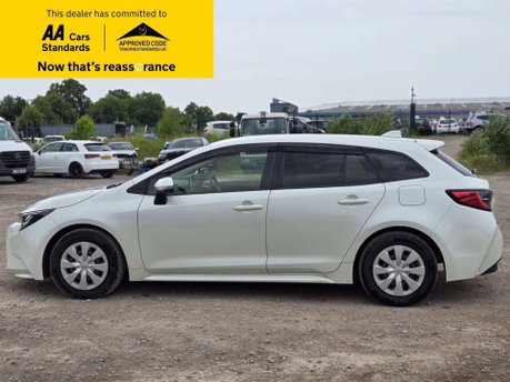 Toyota Corolla 1.8 VVT-h Design Touring Sports 5dr Petrol Hybrid CVT Euro 6 (s/s) (122 ps) 4
