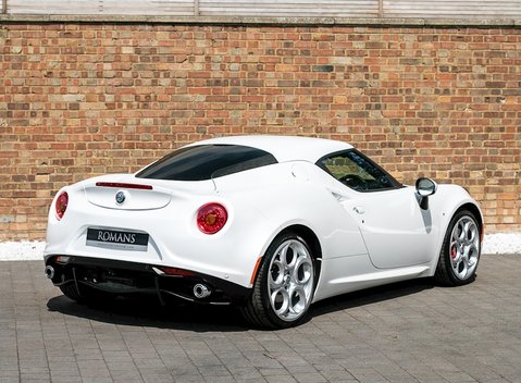 Alfa Romeo 4C 7