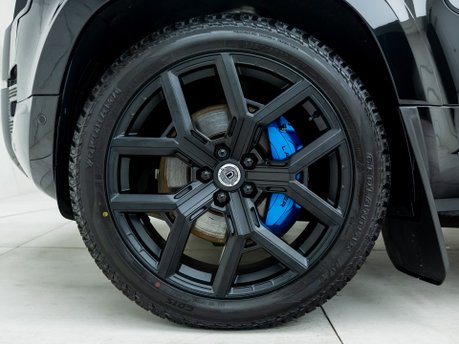 Land Rover Defender 90 V8 P525 Urban 