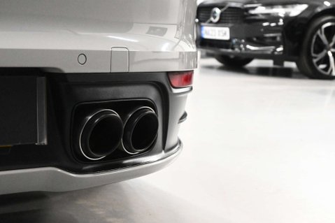 Porsche 911 3.0 911 Targa 4 Auto 4WD 2dr 77