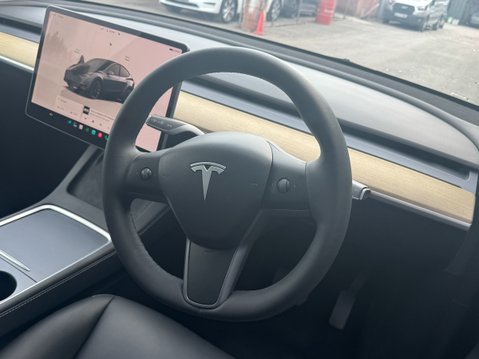 Tesla Model Y (Dual Motor) Long Range SUV 5dr Electric Auto 4WDE (384 bhp) 11