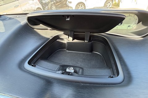 Citroen C3 Picasso EXCLUSIVE HDI.. ONLY £35 ROAD TAX.. SERVICE HISTORY.. STUNNING COLOUR 2