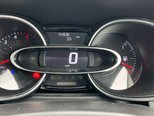 Renault Clio 1.5 dCi Signature Nav Hatchback 5dr Diesel Manual Euro 6 (s/s) (90 ps) 11