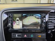 Mitsubishi Outlander 2.0h 12kWh GX4h SUV 5dr Petrol Plug-in Hybrid CVT 4WD Euro 6 (s/s) (200 ps) 10