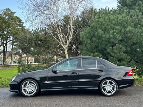 Mercedes-Benz C Class 5.4 C55 AMG Saloon 4dr Petrol Automatic (286 g/km, 367 bhp) 9