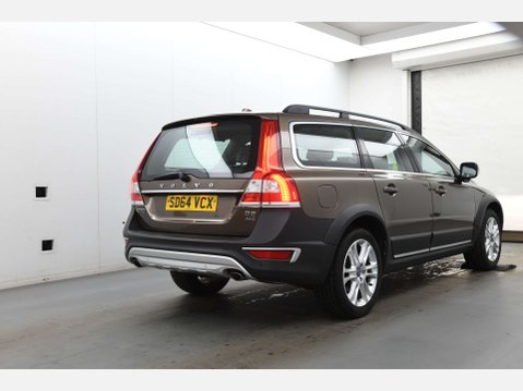 Volvo XC70 2.4 XC70 SE Luxury Nav D5 AWD Auto 4WD 5dr 13