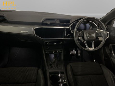 Audi Q3 2.0 TDI 40 S line SUV 5dr Diesel S Tronic quattro Euro 6 (s/s) (200 ps) Par 18