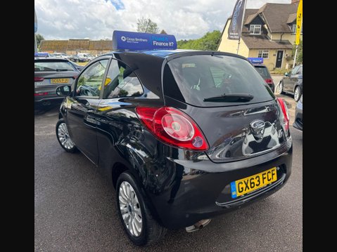 Ford Ka 1.2 Zetec Euro 5 (s/s) 3dr 5