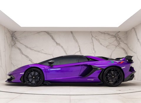 Lamborghini Aventador SVJ LP 770-4 6