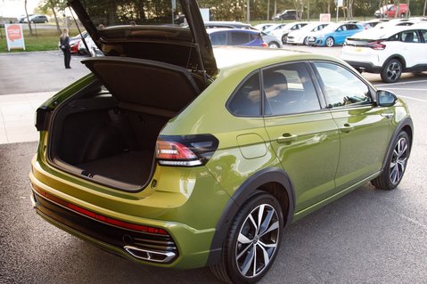 Volkswagen Taigo R-LINE TSI DSG 37