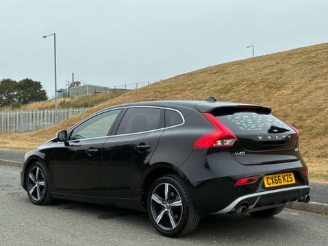 Volvo V40 2.0 V40 R-Design T2 5dr 7