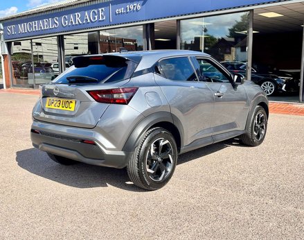 Nissan Juke 1.0 Juke N-Connecta DiG-T 5dr 8