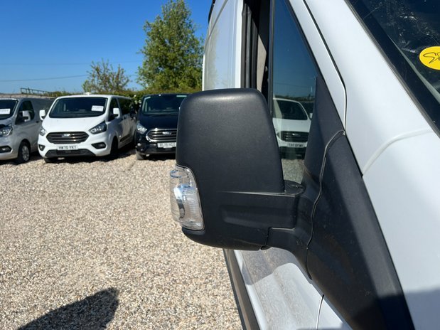 Ford Transit MWB L2H2 Medium Roof 350 EURO 6 NO VAT 18