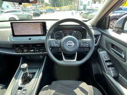Nissan Qashqai 1.3 Qashqai Acenta Premium DiG-T MHEV 5dr 19