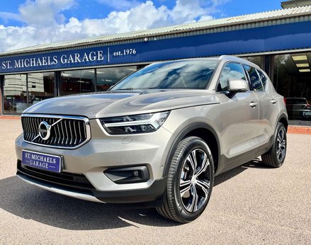 Volvo XC40 2.0 XC40 Inscription Pro T4 Auto 5dr 73