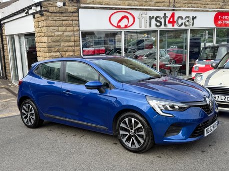 Renault Clio ICONIC EDITION TCE