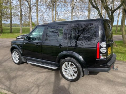 Land Rover Discovery 3.0 SD V6 Landmark Auto 4WD Euro 6 (s/s) 5dr 36