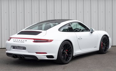 Porsche 911 Carrera 4 GTS (991.2) 7