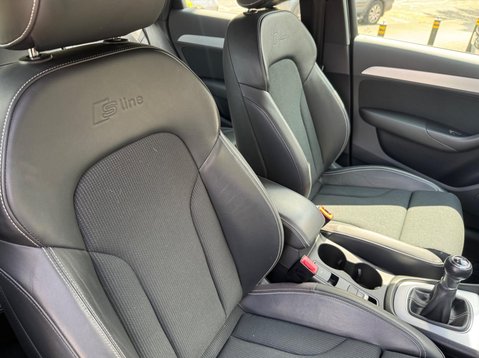 Audi Q3 TFSI S LINE 21