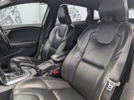 Volvo V40 D2 R-DESIGN LUX NAV 17