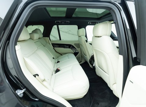 Land Rover Range Rover D350 HSE 13