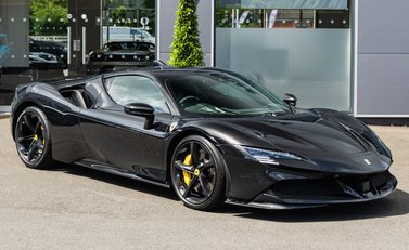 Ferrari SF90 Stradale 2