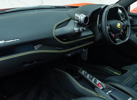 Ferrari F8 Tributo 19