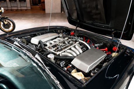Aston Martin DBS V8 SERIES 1. EXTENSIVE HISTORY PORTFOLIO. 3-SPEED AUTO. CONOLLY INTERIOR. 48