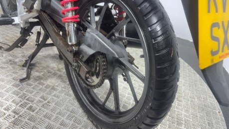 Honda CB GLR125 2018 21K GOOD RUNNING PROJECT BIKE CBF125 125CC LEARNER BIKE 15