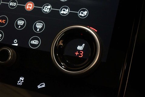 Land Rover Range Rover Velar 2.0 Range Rover Velar R-Dynamic SE D180 Auto 4WD 5dr 23