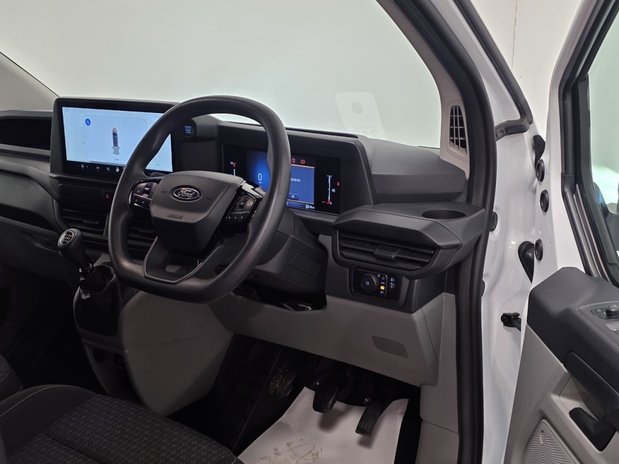 Ford Transit Custom Transit Custom 280 L1 Diesel FWD 2.0 Eco Blue 136ps H1 Van Trend 21