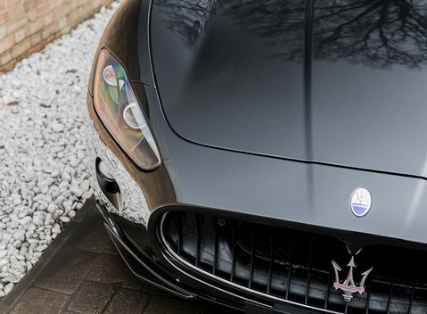 Maserati Granturismo S MC Shift 24