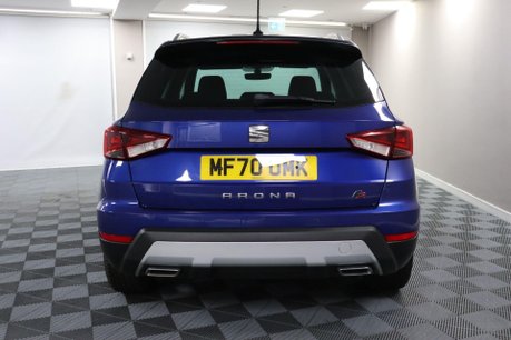 SEAT Arona TSI FR 8