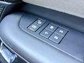 Land Rover Discovery SD6 HSE 54