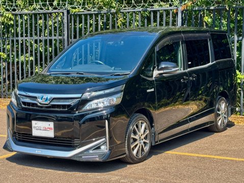 Toyota Voxy TRD Hybrid Edition 1