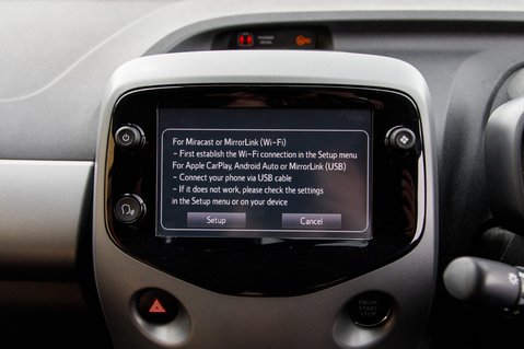 Toyota Aygo VVT-I X-CLUSIV X-SHIFT 25