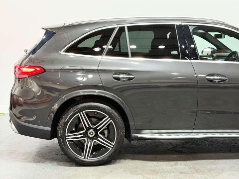 Mercedes-Benz GLC 2.0 GLC220dh MHEV AMG Line (Premium) SUV 5dr Diesel Hybrid G-Tronic+ 4MATIC 16