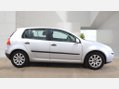 Volkswagen Golf SE 6