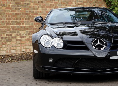 Mercedes-Benz SLR McLaren 9