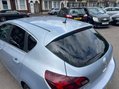Vauxhall Astra 1.6 16v SRi Auto Euro 5 5dr 16