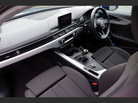 Audi A4 2.0 TDI ultra SE Saloon 4dr Diesel Manual Euro 6 (s/s) (150 ps) 4