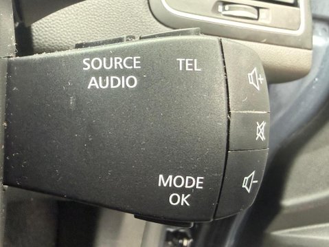 Renault Megane 1.5 dCi Dynamique Nav Sport Tourer Euro 6 (s/s) 5dr 17