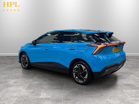 MG MG4 64kWh Trophy Long Range Hatchback 5dr Electric Auto (203 ps) Air Con - Blue 5