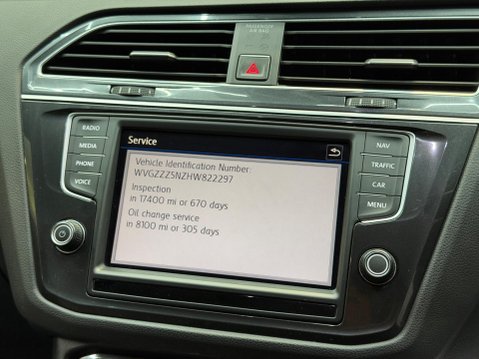 Volkswagen Tiguan 2.0 TDI BlueMotion Tech R-Line Euro 6 (s/s) 5dr 75