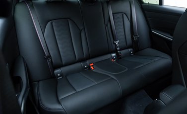 BMW M3 COMPETITION M XDRIVE 17