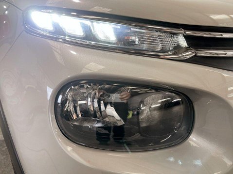 Citroen C3 1.2 PureTech GPF Flair Hatchback 5dr Petrol Manual Euro 6 (s/s) (110 ps) 9