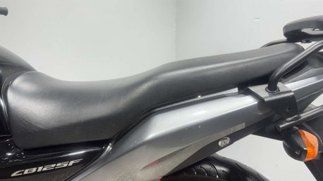 Honda CB 2022 72 PLATE 9K NEW MOT SERVICED 125CC LEARNER BIKE CBF125 8