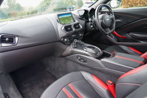 Aston Martin Vantage 4.0 Vantage V8 Auto 3dr 8